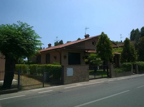 Vai alla scheda: Casa Semindipendente Vendita Cervia