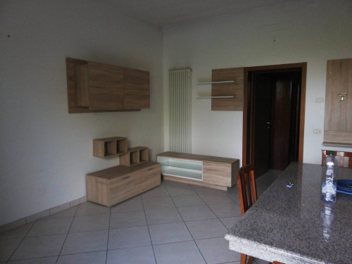 Vai alla scheda: Appartamento Affitto Forl