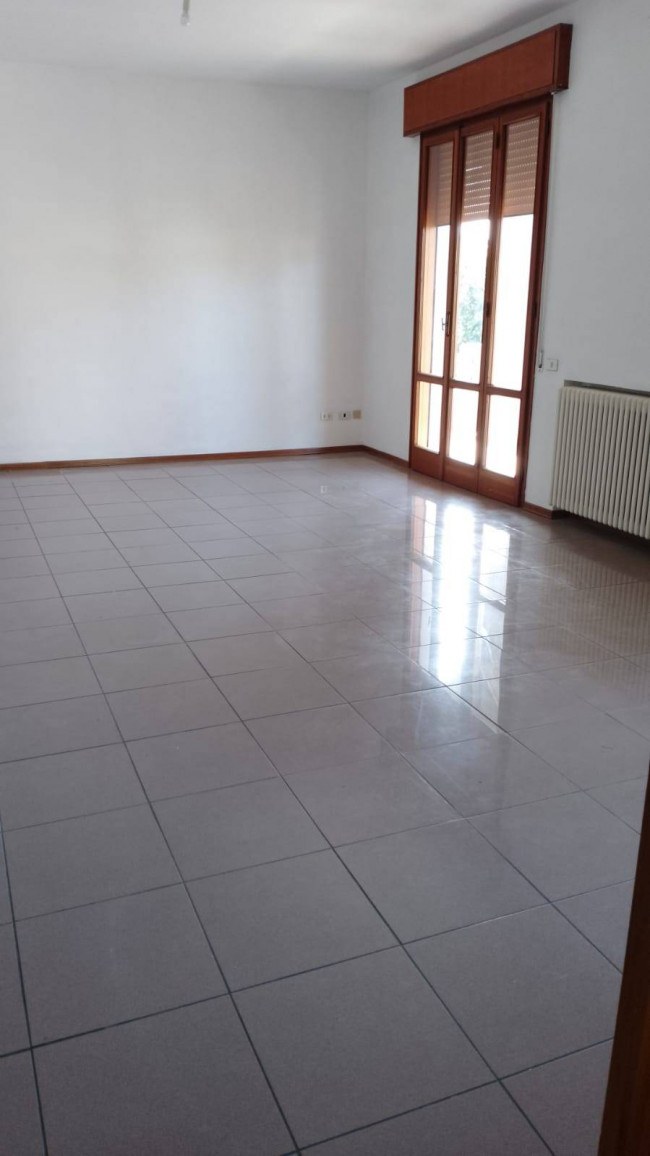 Vai alla scheda: Villa a schiera Affitto Forl