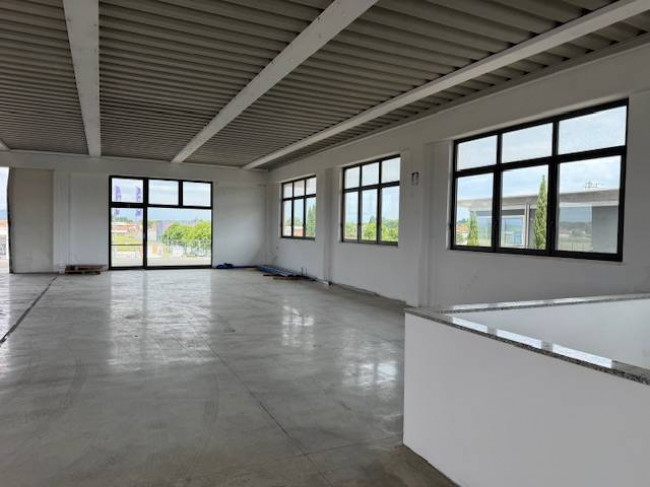 Vai alla scheda: Attivit Commerciale Affitto San Miniato