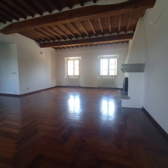 Vai alla scheda: Appartamento Affitto Siena
