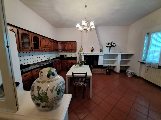 Vai alla scheda: Appartamento Affitto San Miniato