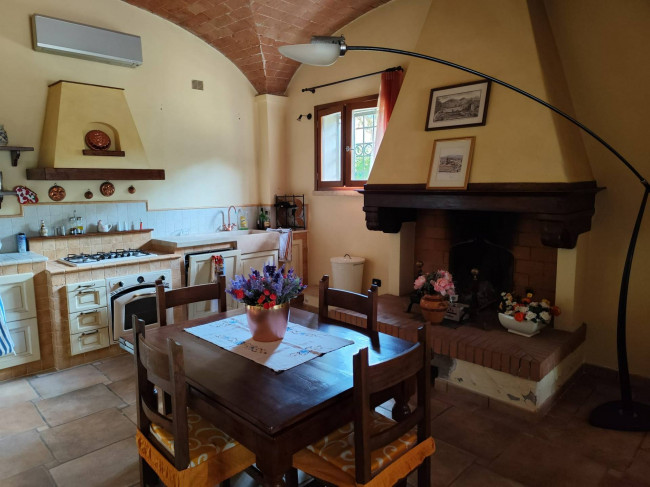 Vai alla scheda: Casa Semindipendente Affitto Castelfiorentino