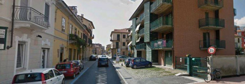 Vai alla scheda: Box / Posto auto Affitto Chivasso