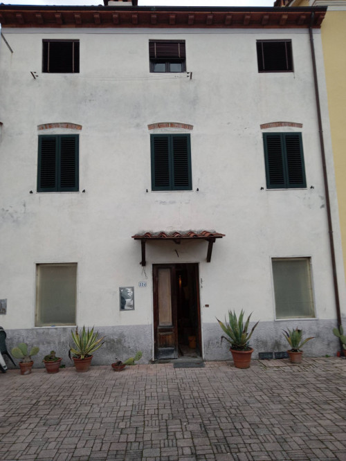 Vai alla scheda: Casa indipendente Vendita Lucca